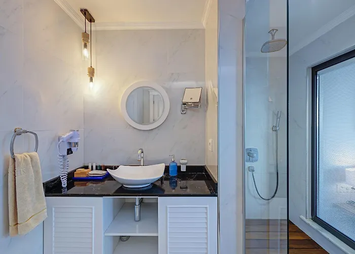 Meis Exclusive Hotel