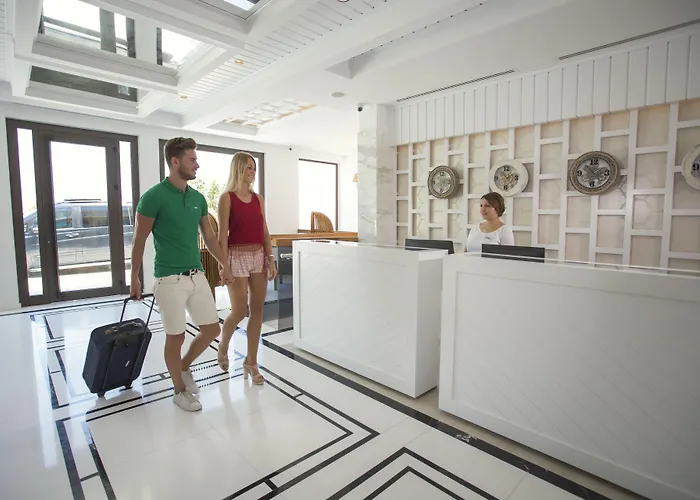 Hotel Meis Exclusive 3*